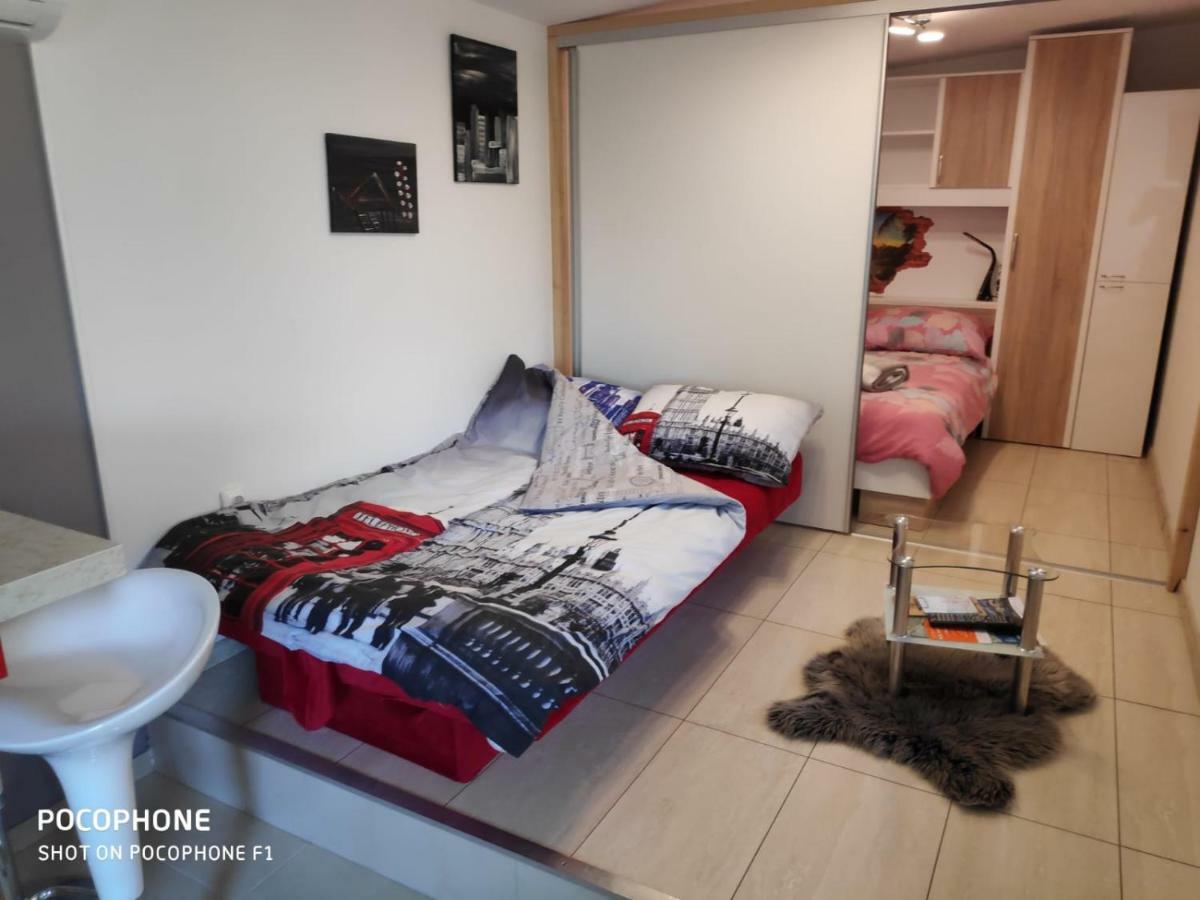 Ferienwohnung Urinj Kostrena Exterior foto